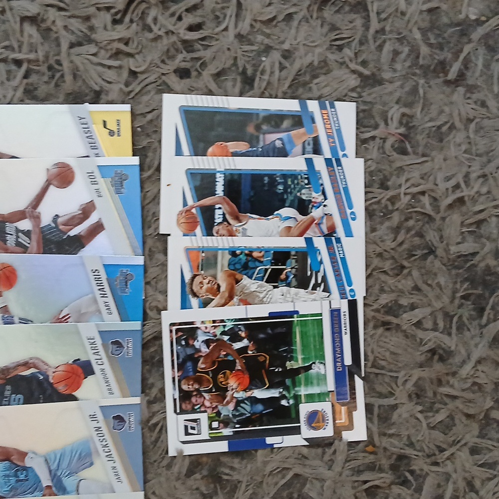 NBA Trading Card Bundle - Picture 11 of 11